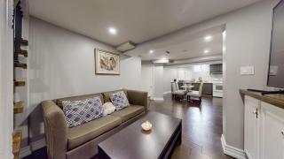 Cozy with Sauna 2 BedRooms basement apartment - 9