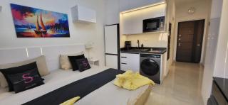 Modern studio with sea view und large roof terrace - 8