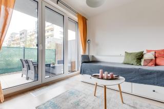 Brand New Apartment with Patio - Near Metro & Shopping Mall - 9