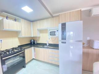 Apartamento completo, 2 quartos com suite e garagem, 15 minutos do aeroporto - 8