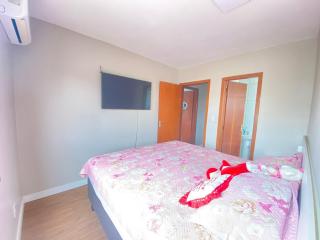 Apartamento completo, 2 quartos com suite e garagem, 15 minutos do aeroporto - 5