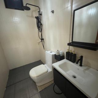 Transit KLIA Private room w attached bathroom - 9