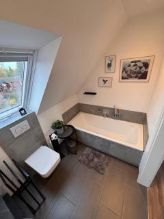 Ruhige 3 Zimmer Wohnung in Hemdingen, nahe Hamburg - 1