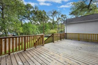 2025 Renovated Scholars Historic Home at UT - 3