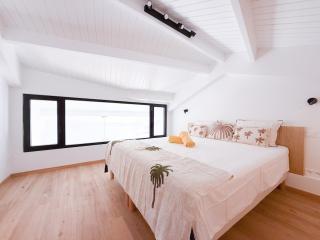 NEW! Orient Bay's best view 2 bedrooms 2 bathrooms - 5