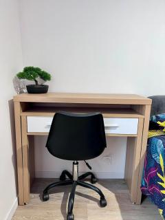 MAISON MODERNA-8 personnes-WiFi-Centre ville - 5