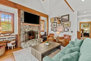 Creekside Hideaway at The Farm - 2
