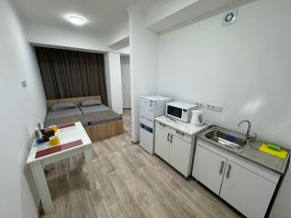 Просторная Студия Отель - 0