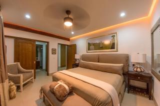 New Ocean view Condo-Romantic zone-Steps to beach - 2