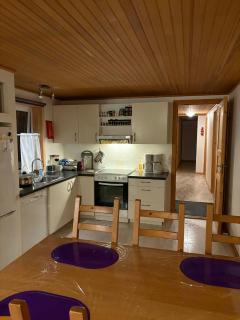 Midbrekkan Guesthouse - 6