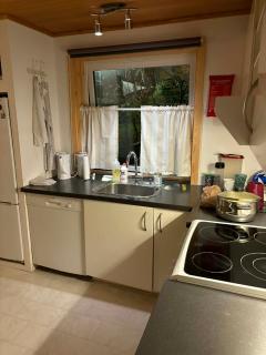 Midbrekkan Guesthouse - 3