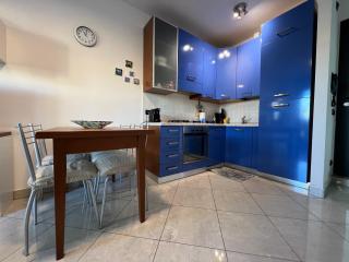 Palm Grove House - 8