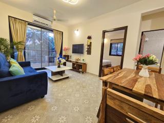 Serene 1BHK Getaway Apartment in Candolim Goa with Pool, Balcony & Kitchen - 2