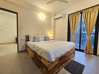Blu Escape - Peaceful 1BHK Apartment with Pool & Balcony - Family Friendly Stay - 8