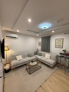 T2 moderne et chaleureux près du centre du marché de Noël - 0