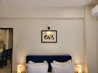 Central Candolim 1BHK Apartment Bright Living, TV & Kitchenette - 5
