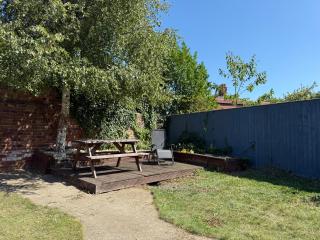 The Tardis, Cleethorpes - 2