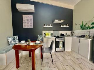 Happy Daze (Self catering) - 8