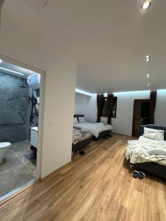 Guesthouse Dritan Selimaj - 9