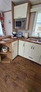 Carnaby Rosedale - 0