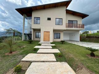 Refúgio na montanha com piscina em Extrema - 6