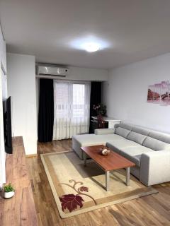 Cozy Skopje Retreat - 4