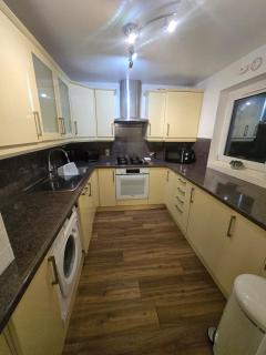 Apartment on De Parys Avenue, Bedford - 6