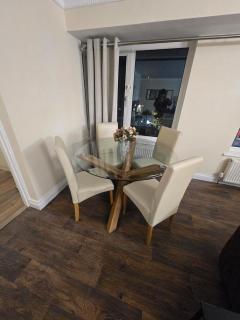 Apartment on De Parys Avenue, Bedford - 9