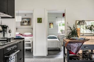 Newly Built Architect-Designed House By The Sea - 3