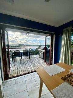 Coastal Comfort - Views for the Whole Crew - 5