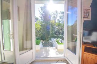 House 8 people Garden Close to the sea St-Raphaël - 2