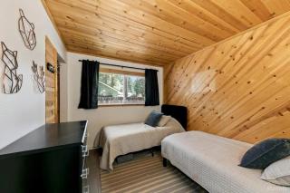 3300 Cape Horn home - 2