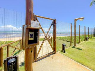 Pé na areia no melhor local de Itacimirim - 0