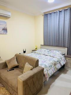 Quiet area studio, fully furnished and ready now u - 7