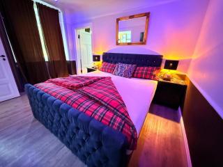 Whisperwood Apartment - 4