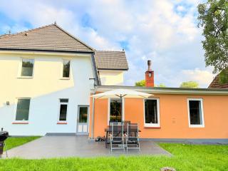 Whisperwood Apartment - 1