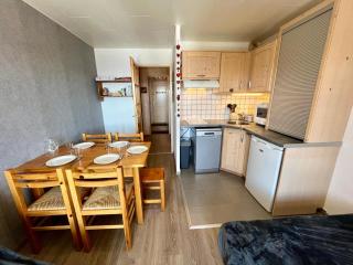 Grand studio au pieds des pistes avec parking privé - 1