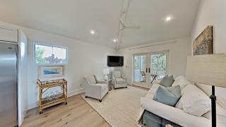 Crystal Blue Persuasion - 7