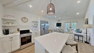 Crystal Blue Persuasion - 3