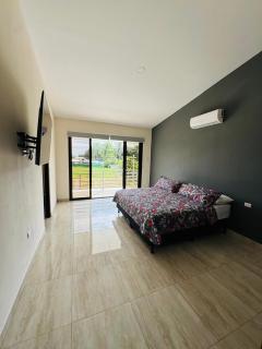 New, spacious, and close from the beach - 4