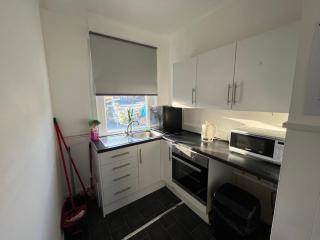 Simple basic flat apartment studio - 6