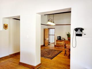 Karoo Farm Homestead Stay near Beaufort-Wes at Tamboershoek - 2