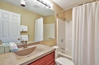 Pico Mountain Condo F106 Pico Mountain Getaway condo - 3