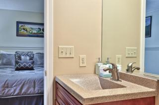 Pico Mountain Condo F106 Pico Mountain Getaway condo - 2