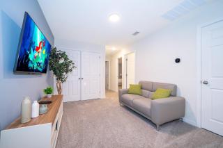 1848AA TOWNHOUSE 5 BED/4.5 BA (SANITIZED) - 2