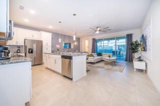 1808GA TOWNHOUSE 5 BED/4.5 BA (SANITIZED) - 2