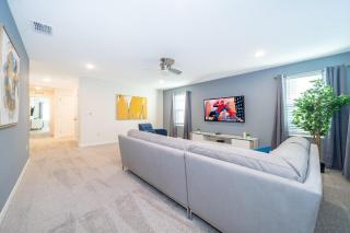 2040MA VILLA 7 BED/6.5 BA (SANITIZED) - 1