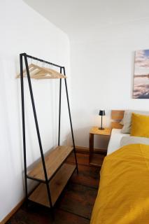 Charming Old Town Apartment - Central and Cozy - 9