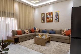 Cozy Modern Studio Near Zenâta Beach - 8