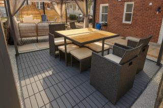 Nice 3BR Apt | 3 Beds |15 Min to NYC/Manhattan! - 2